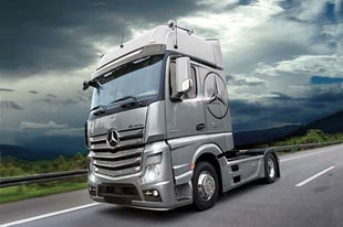 Italeri Mercedes Benz Actros Mp4 Gigaspace Truckmodel Byggesæt - 1:24