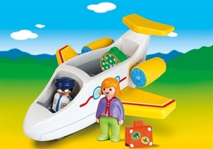 Playmobil Passagierflugzeug 70185