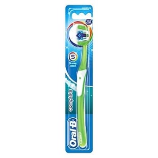 Oral B Complete 5 Way Clean Toothbrush Med