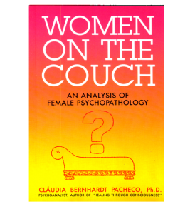 Women on the couch - Claudia Pacheco